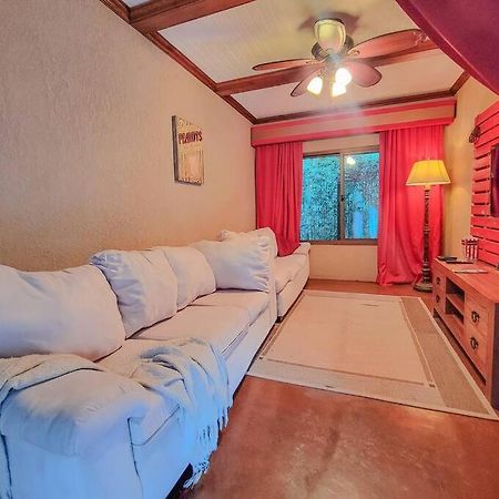 Vive Utila - Bed & Breakfast Eksteriør bilde